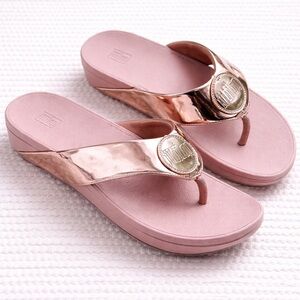 FitFlop Tiare Thong Sandals Rose Gold Metallic Comfort US 8 EU 41